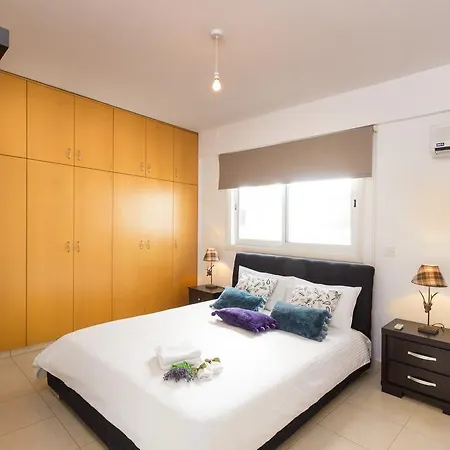 Elena Court Apt 401 Apartman Lárnaka